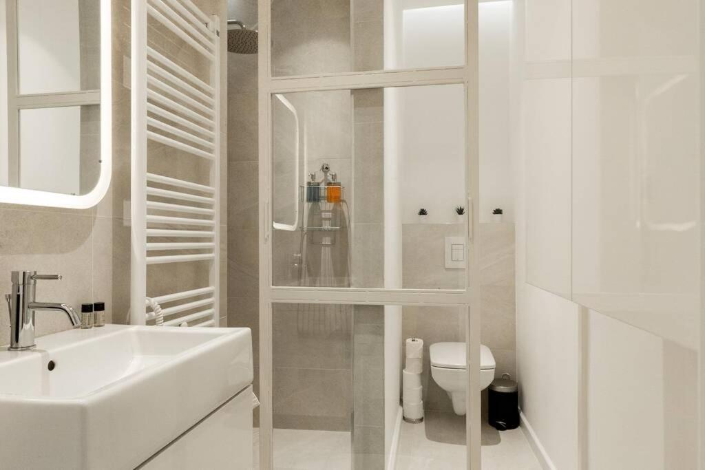 Space And Style In The Heart Of Budapest W 2Br&2Bt מראה חיצוני תמונה
